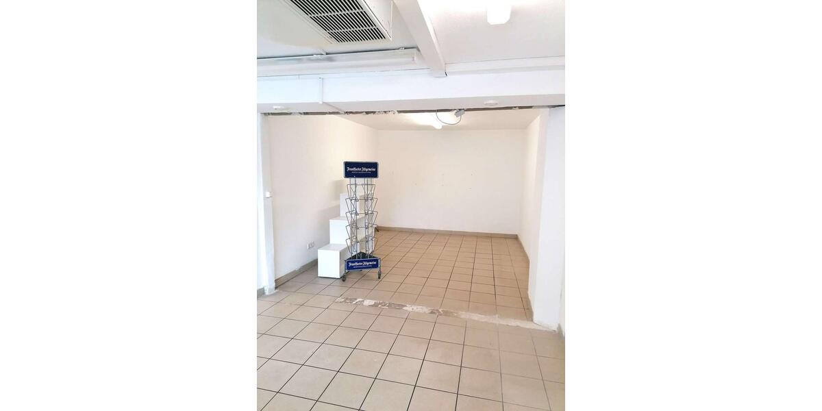 Ladenlokal in super Lage zu vermieten. zimmer