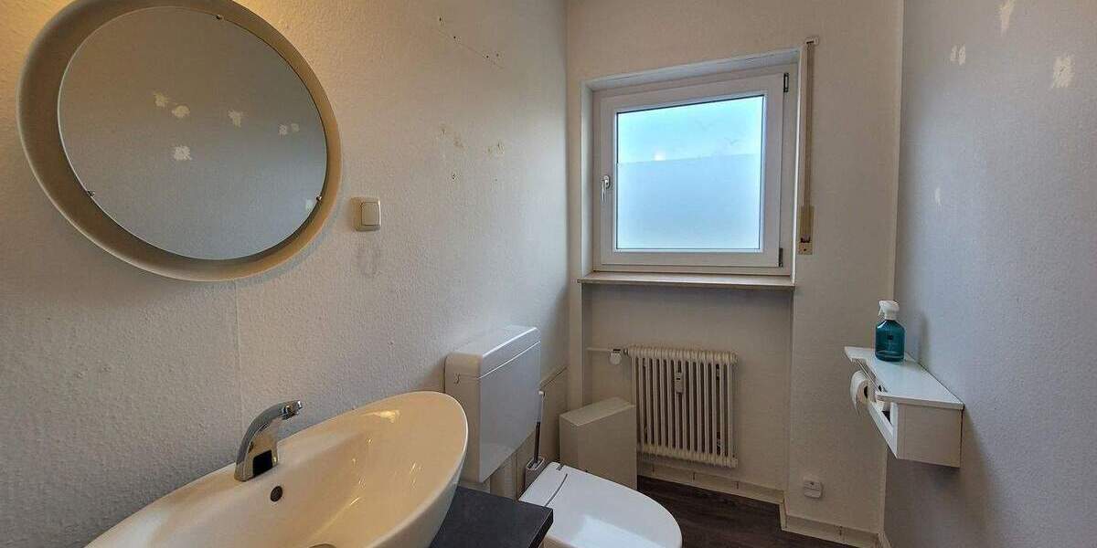 Etagenwohnung Giebelstadt Euerhausen - 4 Zimmer, 113 m&sup2;, 860&euro; | Angebot:24621031