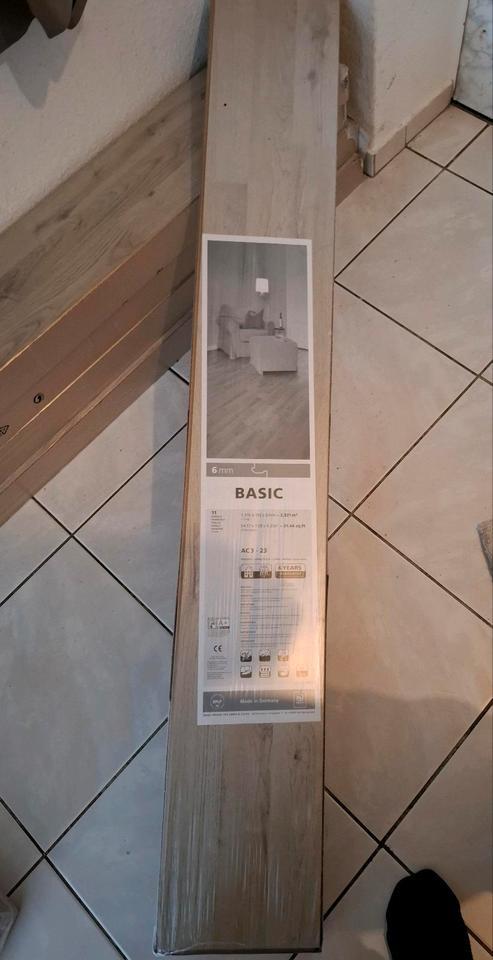 laminat zu verkaufen