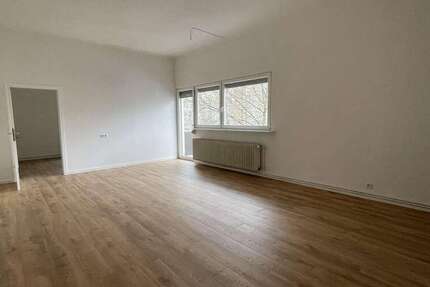 Wohnung zum Mieten in Hanau 1.900 € 120 m²