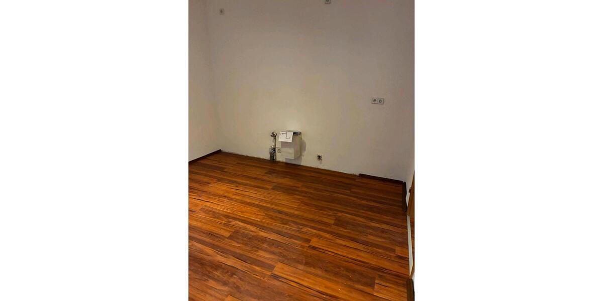 Etagenwohnung Grimma - 2 Zimmer, 65 m&sup2;, 510&euro; | Angebot:26365786