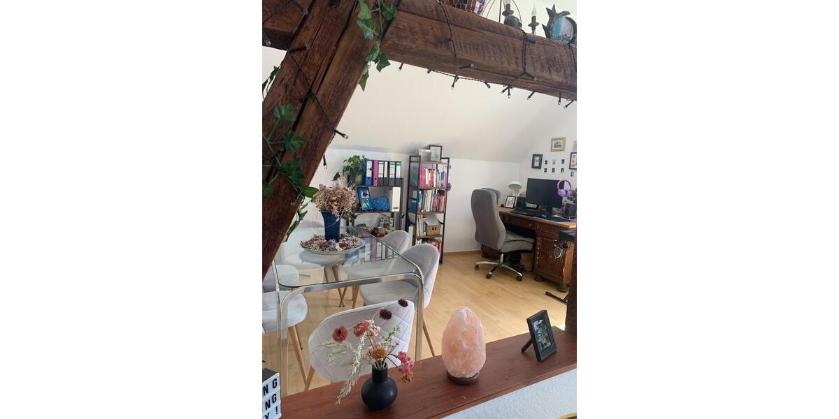 Dachgeschoßwohnung Herne - 2.5 Zimmer, 73 m&sup2;, 585&euro; | Angebot:26399081