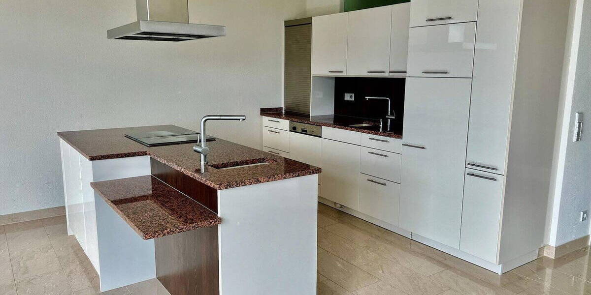 Terrassenwohnung Markdorf - 3 Zimmer, 152 m&sup2;, 2.600&euro; | Angebot:26583642