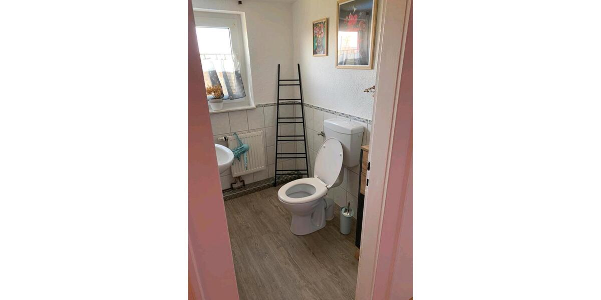 Etagenwohnung Hünfeld - 4 Zimmer, 95 m&sup2;, 650&euro; | Angebot:26167047