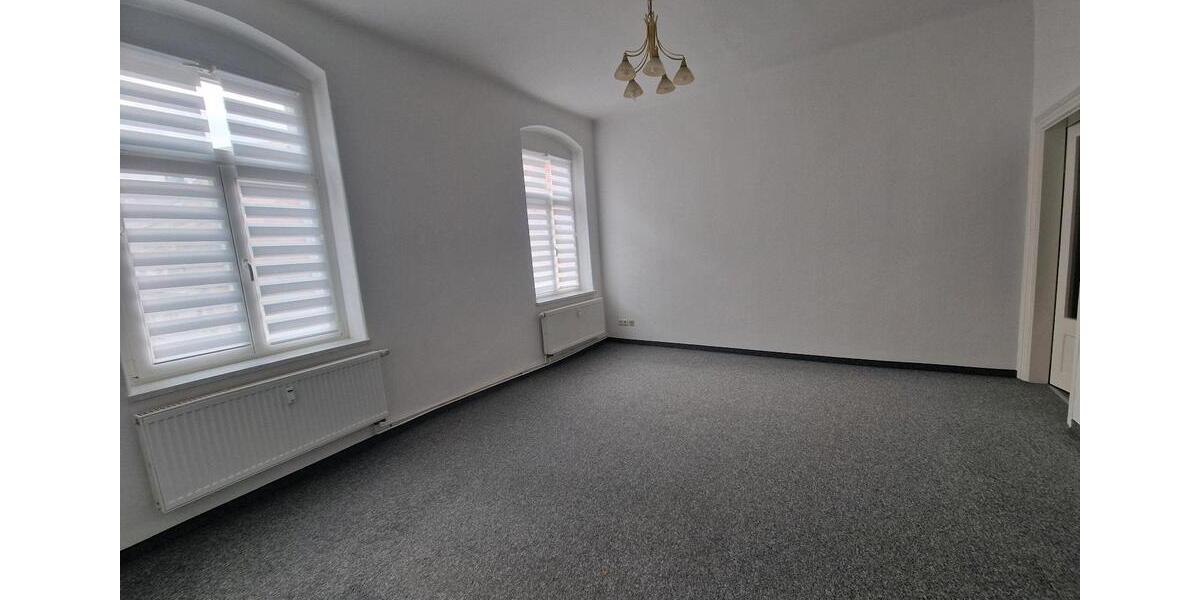 Etagenwohnung Leisnig - 3 Zimmer, 75 m&sup2;, 540&euro; | Angebot:25908680