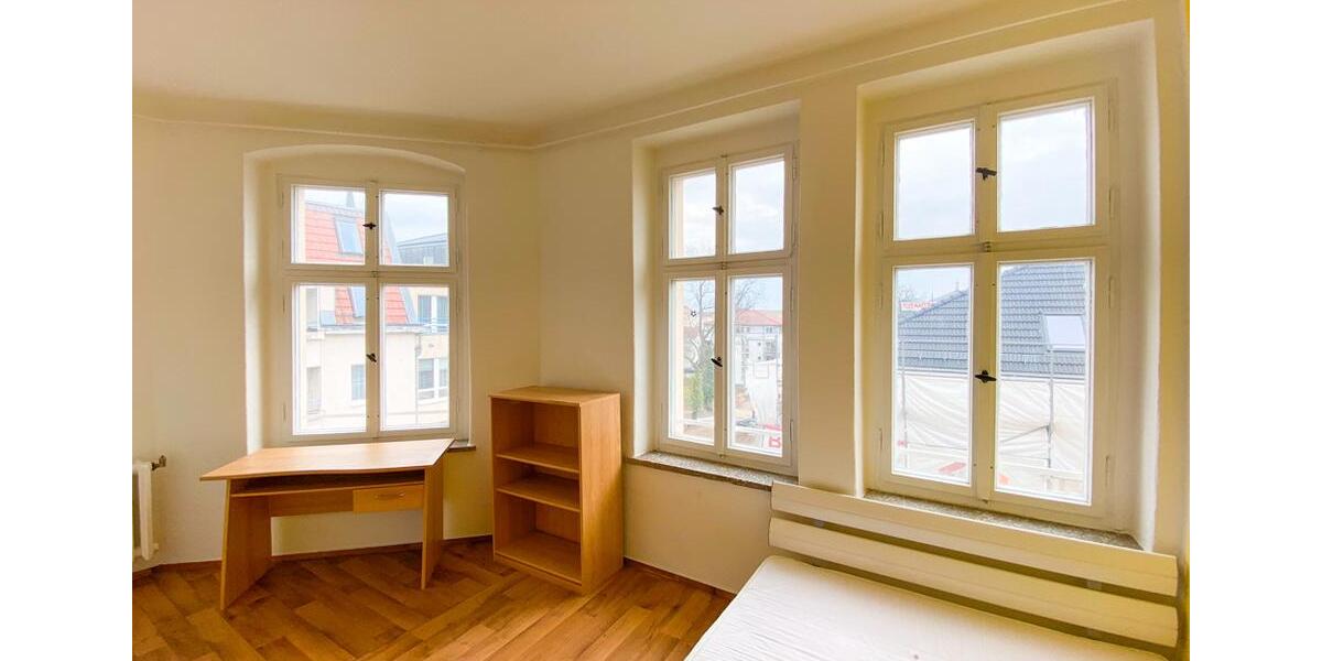 Etagenwohnung Frankfurt (Oder) - 1 Zimmer, 20 m&sup2;, 415&euro; | Angebot:24713077