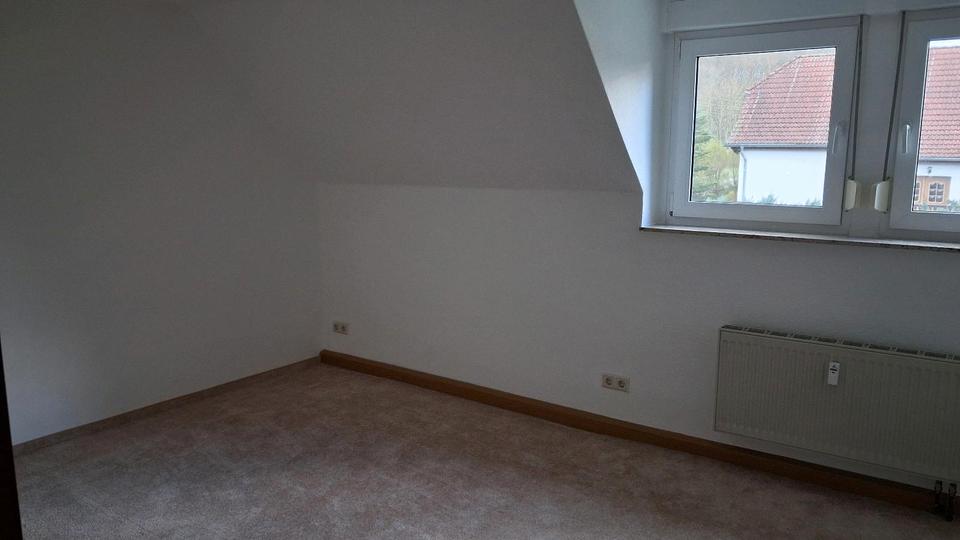 Dachgeschoßwohnung Frohburg - 1 Zimmer, 72 m&sup2;, 700&euro; | Angebot:25941737