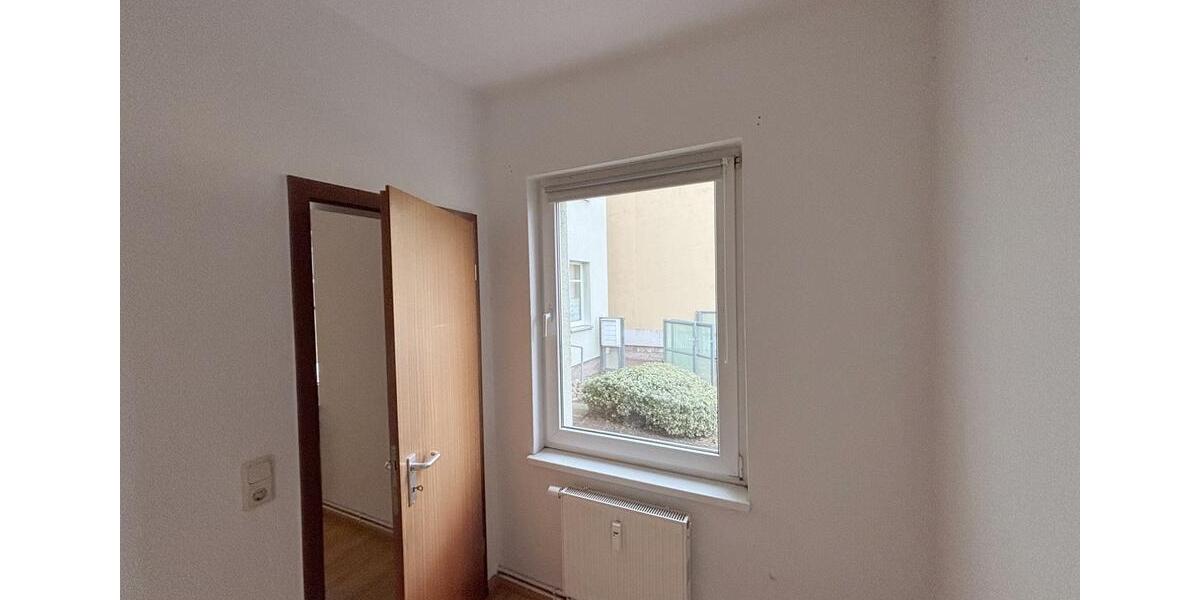 Erdgeschoßwohnung Neubrandenburg - 3 Zimmer, 47 m&sup2;, 293&euro; | Angebot:23767912