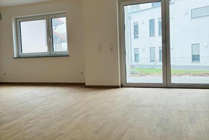 Wohnung Deggendorf - 3 Zimmer, 77 m&sup2;, 920&euro; | Angebot:25851675