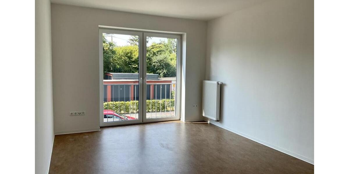 Zimmer in 3-er Wohngemeinschaft in absoluter Uni-Nähe für Schüler, Studenten oder Auszubildende! 1 zimmer