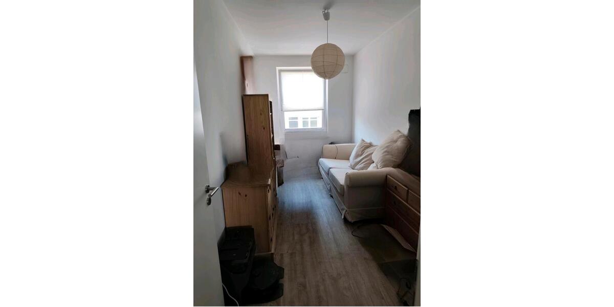 Etagenwohnung Ludwigsfelde - 3 Zimmer, 80 m&sup2;, 1.102&euro; | Angebot:25856677