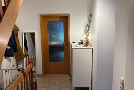 Haus Hemmoor - 4 Zimmer, 100 m&sup2;, 900&euro; | Angebot:25513042