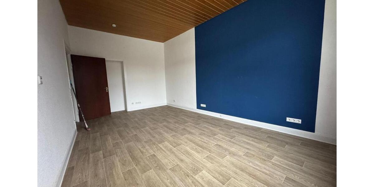Etagenwohnung Eschwege - 2 Zimmer, 85 m&sup2;, 550&euro; | Angebot:26490244