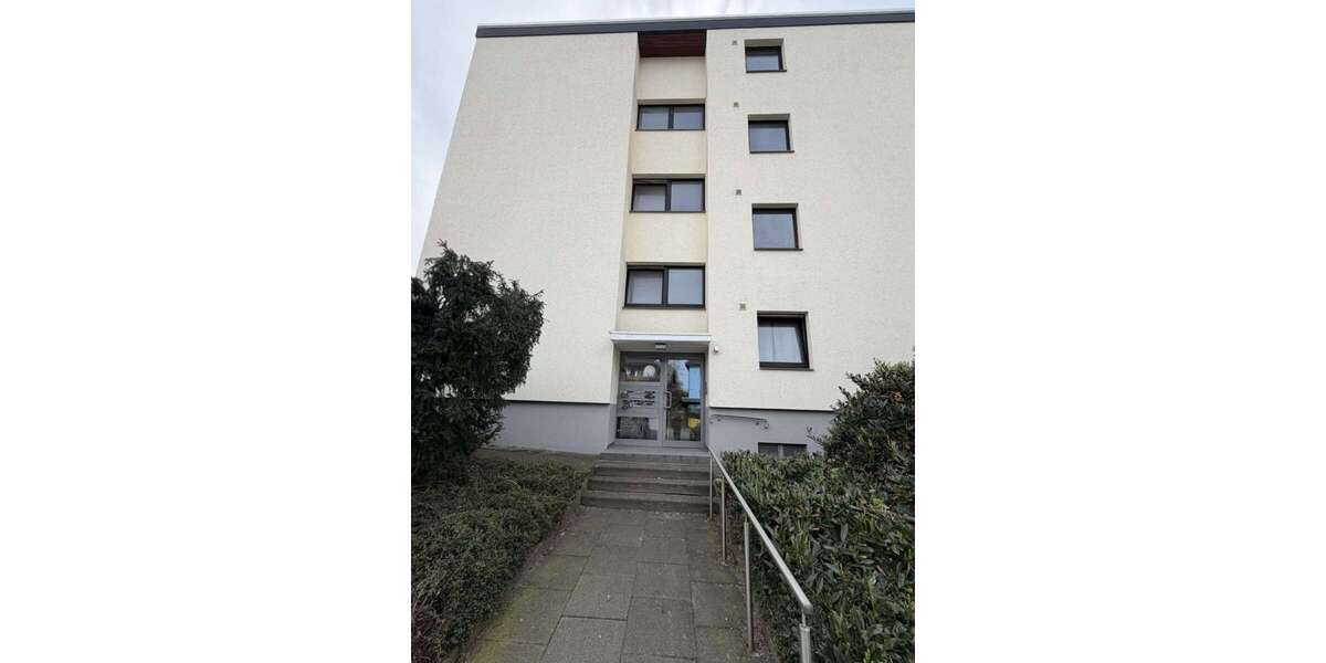 Etagenwohnung Bad - 2 Zimmer, 63 m&sup2;, 500&euro; | Angebot:26144040