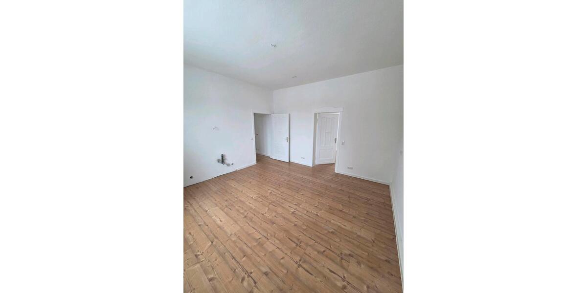 Etagenwohnung Tangermünde - 3 Zimmer, 95 m&sup2;, 900&euro; | Angebot:24474136