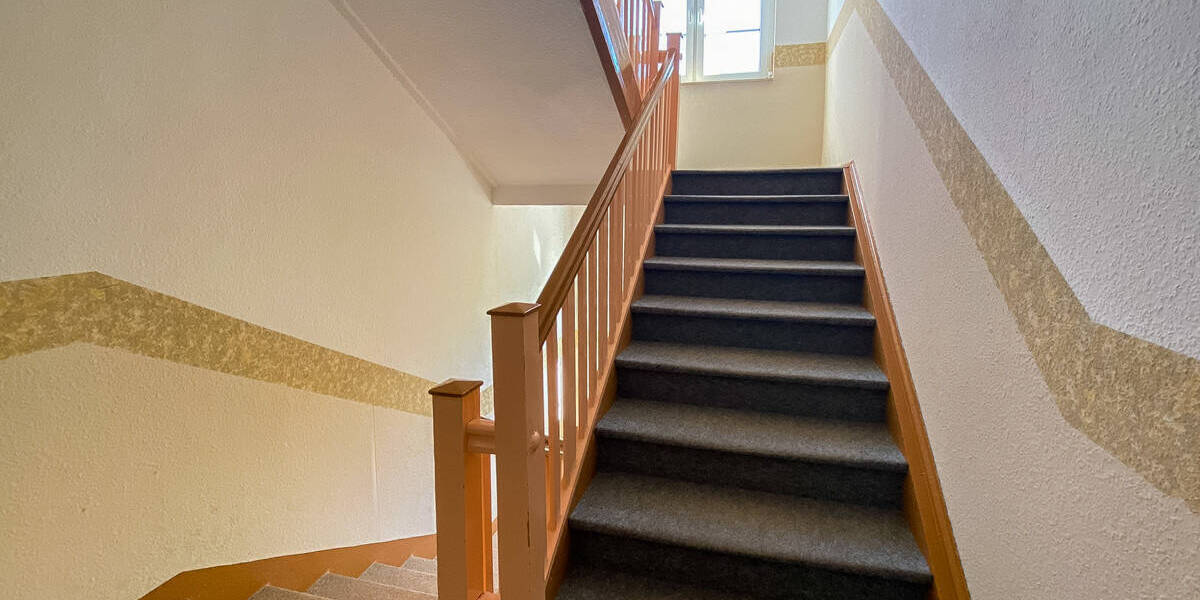 Großzügige, komplett sanierte 5-Raum-Wohnung mit zwei Bädern in Gornsdorf!! 5 zimmer