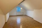 Wohnung im Dachgeschoss 3 zimmer