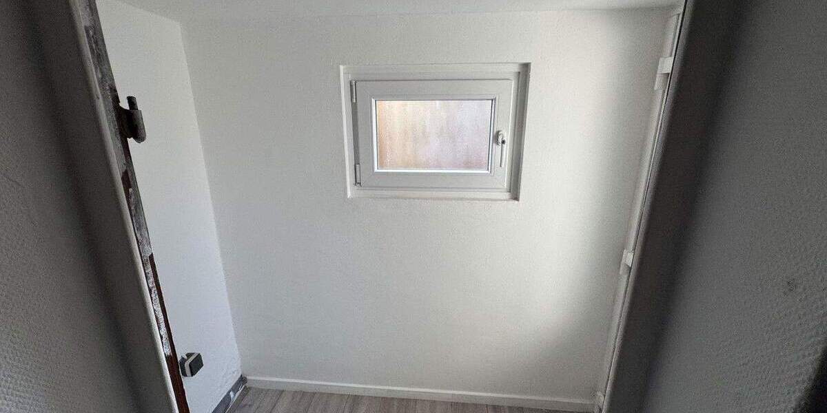 Doppelhaushälfte Glinde - 6 Zimmer, 127 m&sup2;, 1.620&euro; | Angebot:25041220