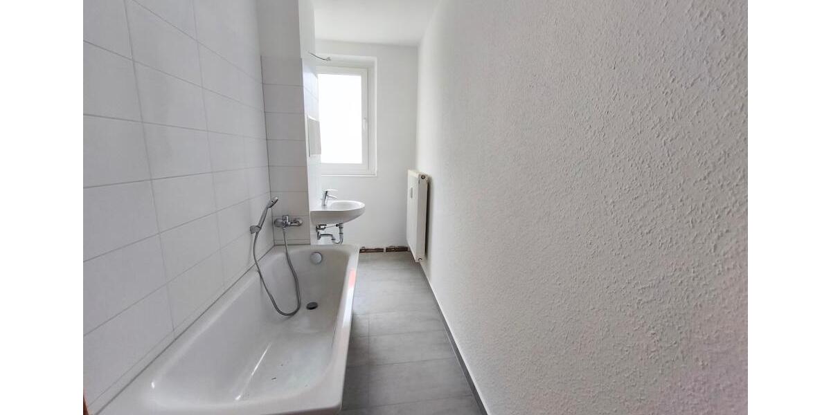 Etagenwohnung Sangerhausen - 2 Zimmer, 51 m&sup2;, 324&euro; | Angebot:26647177