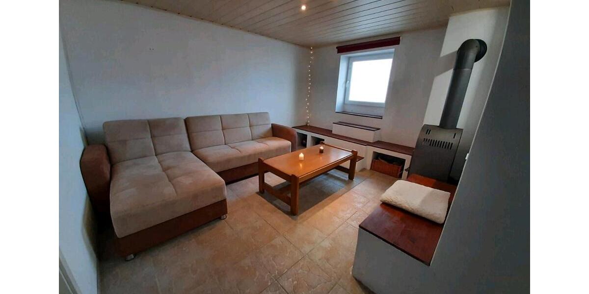 Etagenwohnung Lalling - 3 Zimmer, 78 m&sup2;, 625&euro; | Angebot:24788753