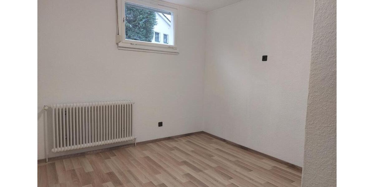 Hochparterre Wiehl - 4 Zimmer, 81 m&sup2;, 800&euro; | Angebot:24766538