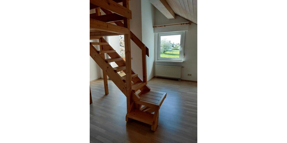 Dachgeschoßwohnung Lauchheim - 3 Zimmer, 92 m&sup2;, 780&euro; | Angebot:24661596