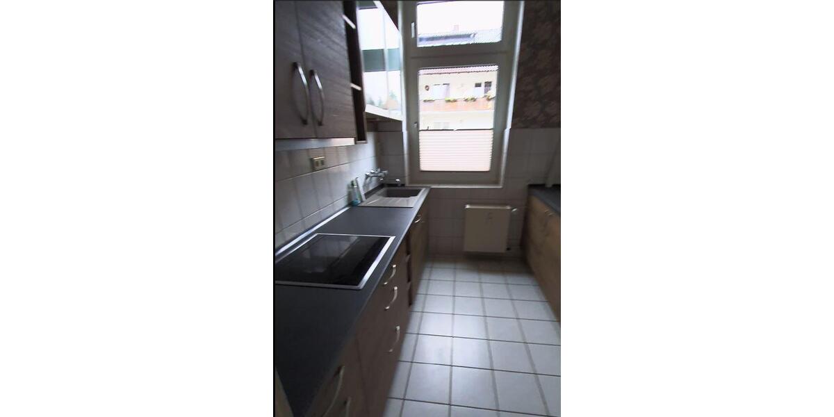 Hochparterre Bad Pyrmont - 4 Zimmer, 100 m&sup2;, 900&euro; | Angebot:26321761