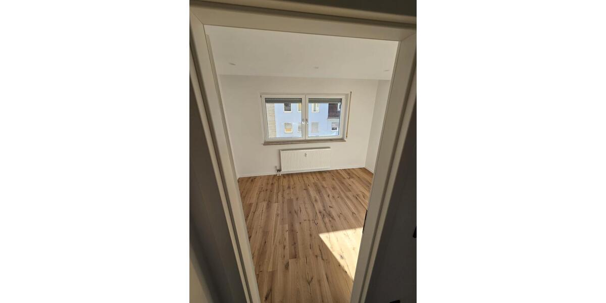 Wohnen auf Zeit Nürnberg Rabus - 15 Zimmer, 65 m&sup2;, 555&euro; | Angebot:26003468