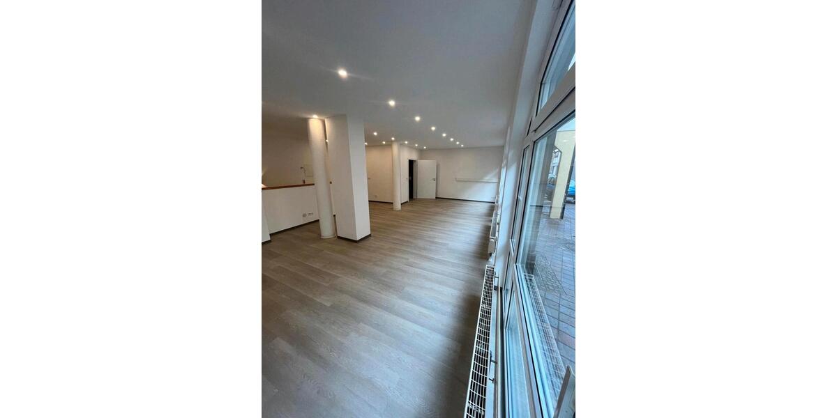 Erdgeschoßwohnung Buchen (Odenwald) - 4 Zimmer, 120 m&sup2;, 1.150&euro; | Angebot:24362377