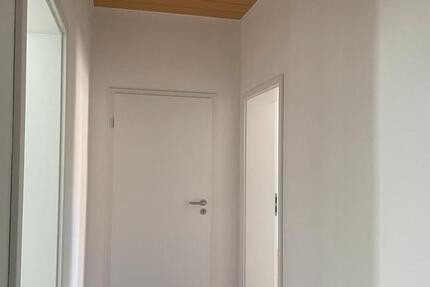 Wohnung Eisenberg - 1 Zimmer, 63 m&sup2;, 400&euro; | Angebot:25935105