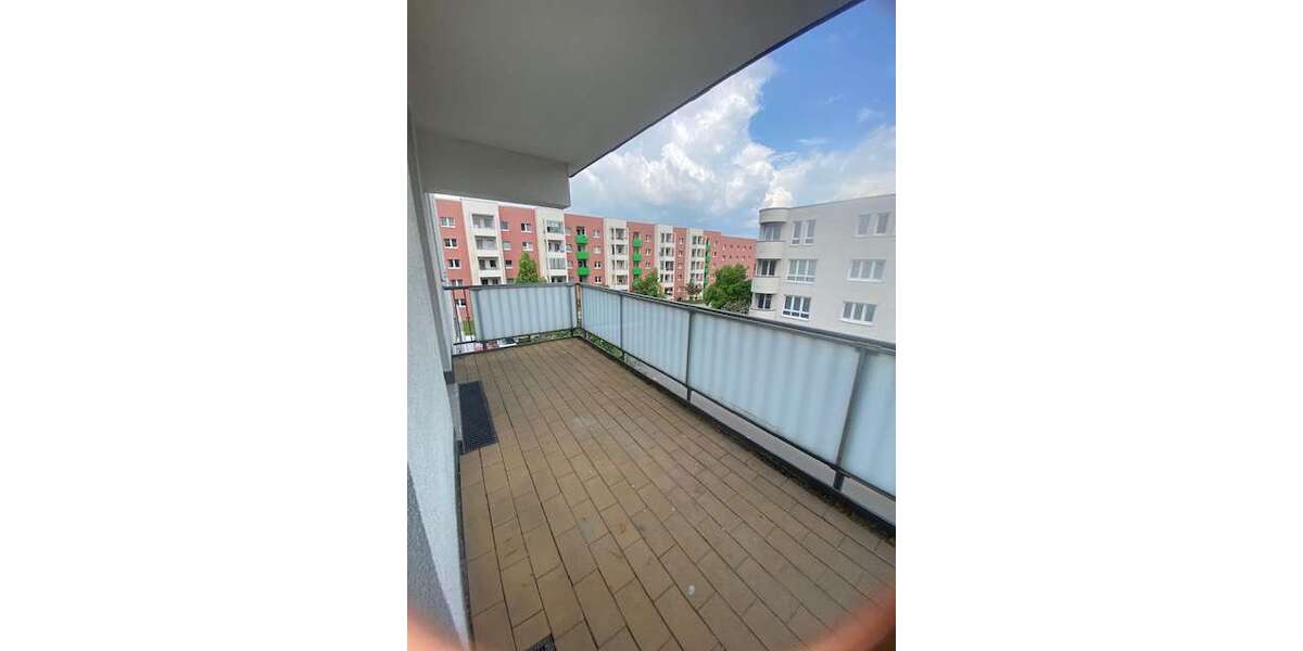 Etagenwohnung Berlin Hellersdorf - 3 Zimmer, 86 m&sup2;, 990&euro; | Angebot:26131366