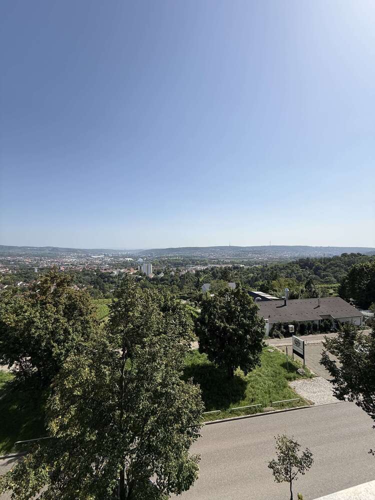 Wohnung zum Mieten in Stuttgart 1.290 € 96 m²