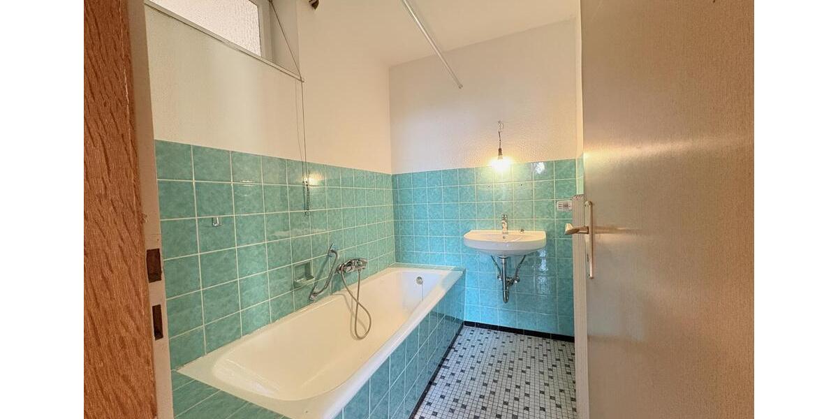 Erdgeschoßwohnung Neustadt an der Weinstraße - 2 Zimmer, 67 m&sup2;, 550&euro; | Angebot:24801400