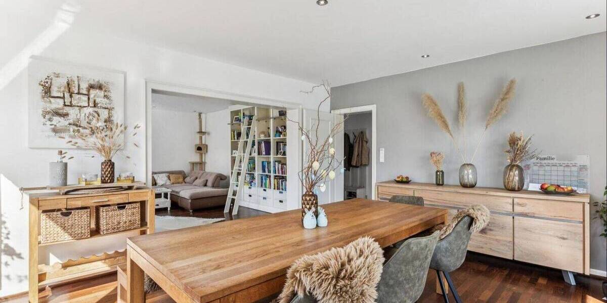 Etagenwohnung Meerbusch Büderich - 3 Zimmer, 122 m&sup2;, 1.850&euro; | Angebot:26742031