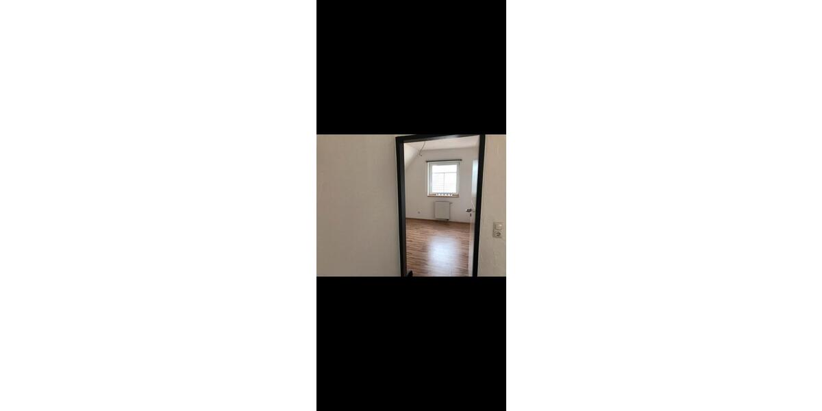 Dachgeschoßwohnung Monschau - 2 Zimmer, 80 m&sup2;, 700&euro; | Angebot:26326978