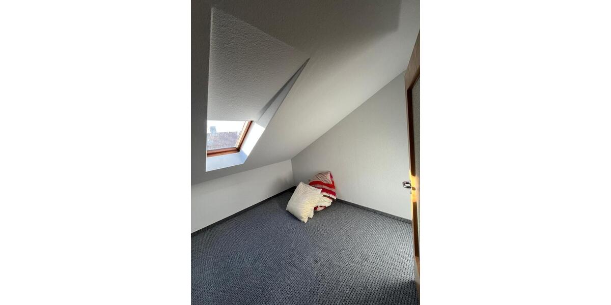 Maisonettenwohnung Nürnberg Eberhardshof - 4 Zimmer, 110 m&sup2;, 1.200&euro; | Angebot:25906819