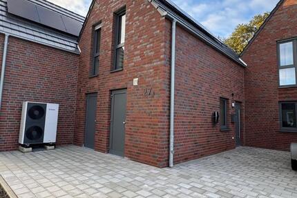 HausWohnung zu vermieten, Erstbezug zimmer