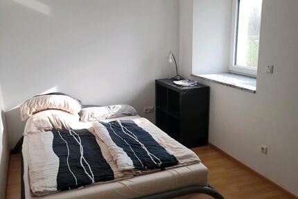 Wohnen auf Zeit Pliening - 1 Zimmer, 12 m&sup2;, 630&euro; | Angebot:25640828