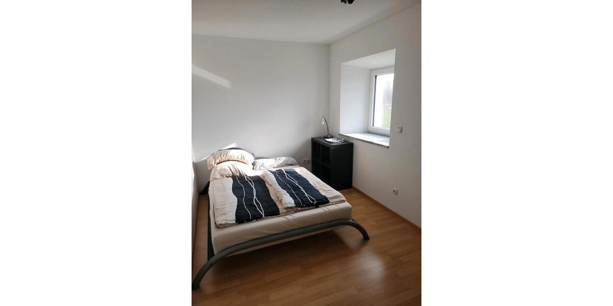 Wohnen auf Zeit Pliening - 1 Zimmer, 12 m&sup2;, 630&euro; | Angebot:25640828