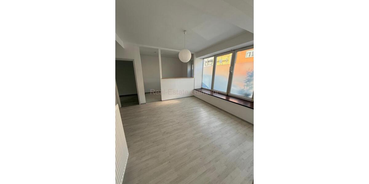 Erdgeschoßwohnung Windischeschenbach - 3 Zimmer, 60 m&sup2;, 535&euro; | Angebot:25869146