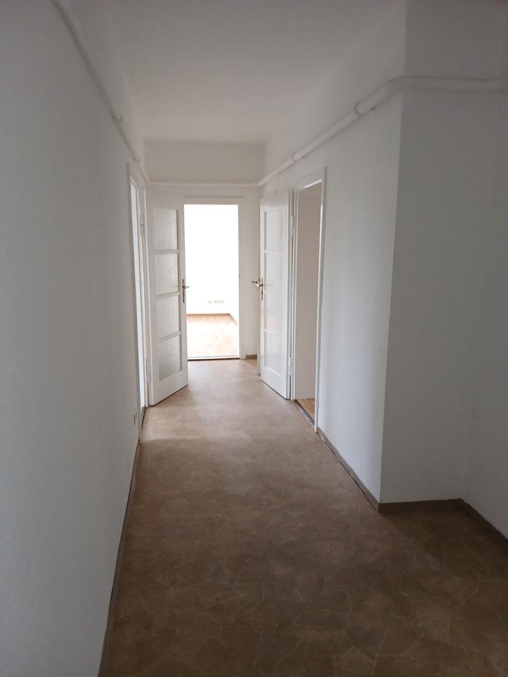 Großzügige 5-Zimmer-Wohnung in Neuhof
