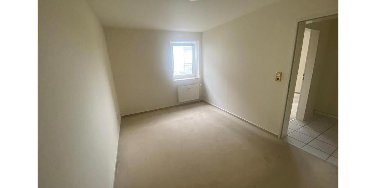 Etagenwohnung Schleswig - 3 Zimmer, 85 m&sup2;, 885&euro; | Angebot:25205009