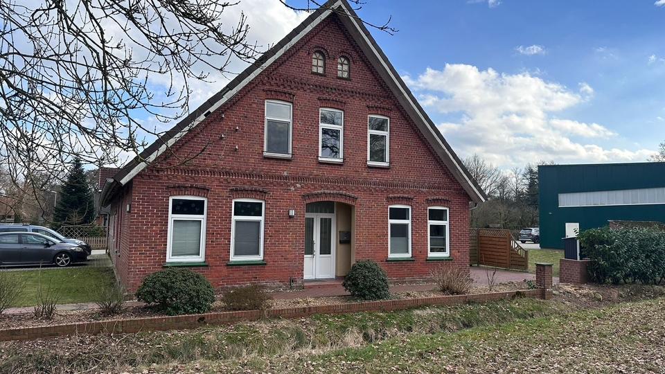 Dachgeschoßwohnung Geestland - 3 Zimmer, 110 m&sup2;, 690&euro; | Angebot:26039704