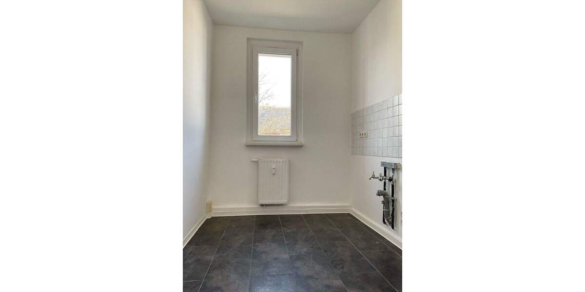 Etagenwohnung Bad Lauchstädt - 3 Zimmer, 58 m&sup2;, 359&euro; | Angebot:25750297