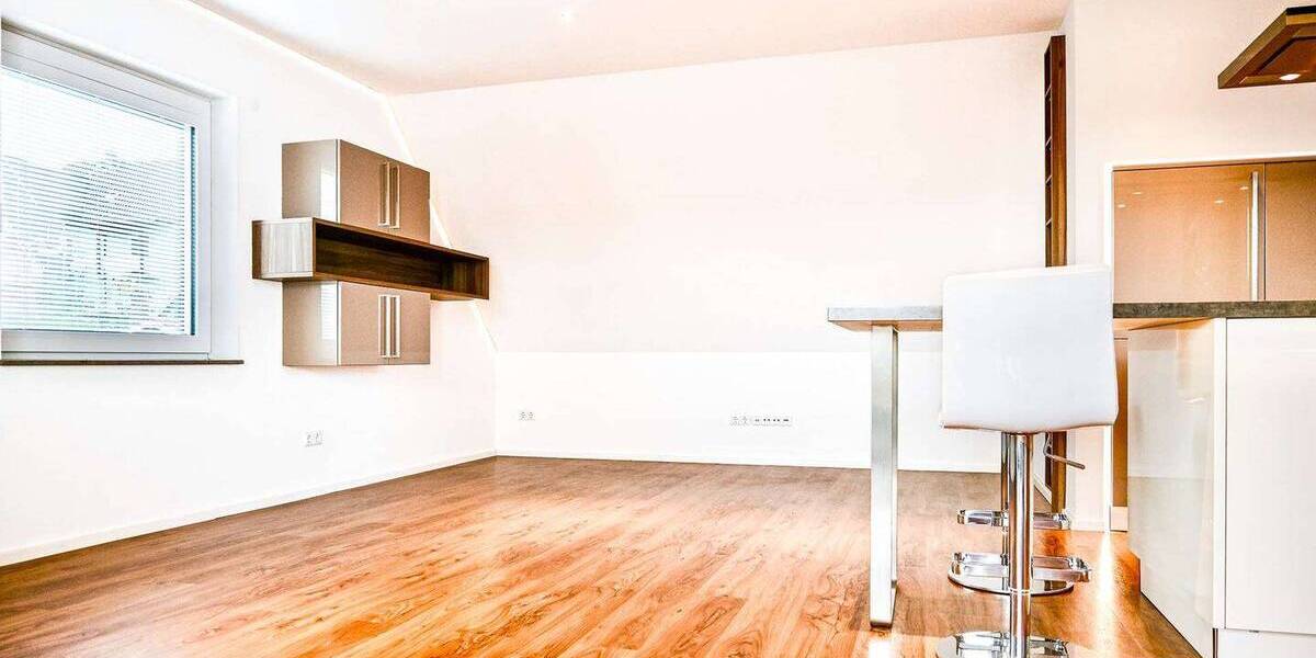 Etagenwohnung Rottendorf - 2 Zimmer, 70 m&sup2;, 1.200&euro; | Angebot:25940390