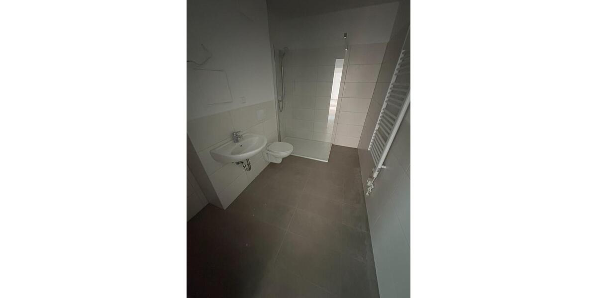 Etagenwohnung Malchin - 3 Zimmer, 70 m&sup2;, 661&euro; | Angebot:21800638