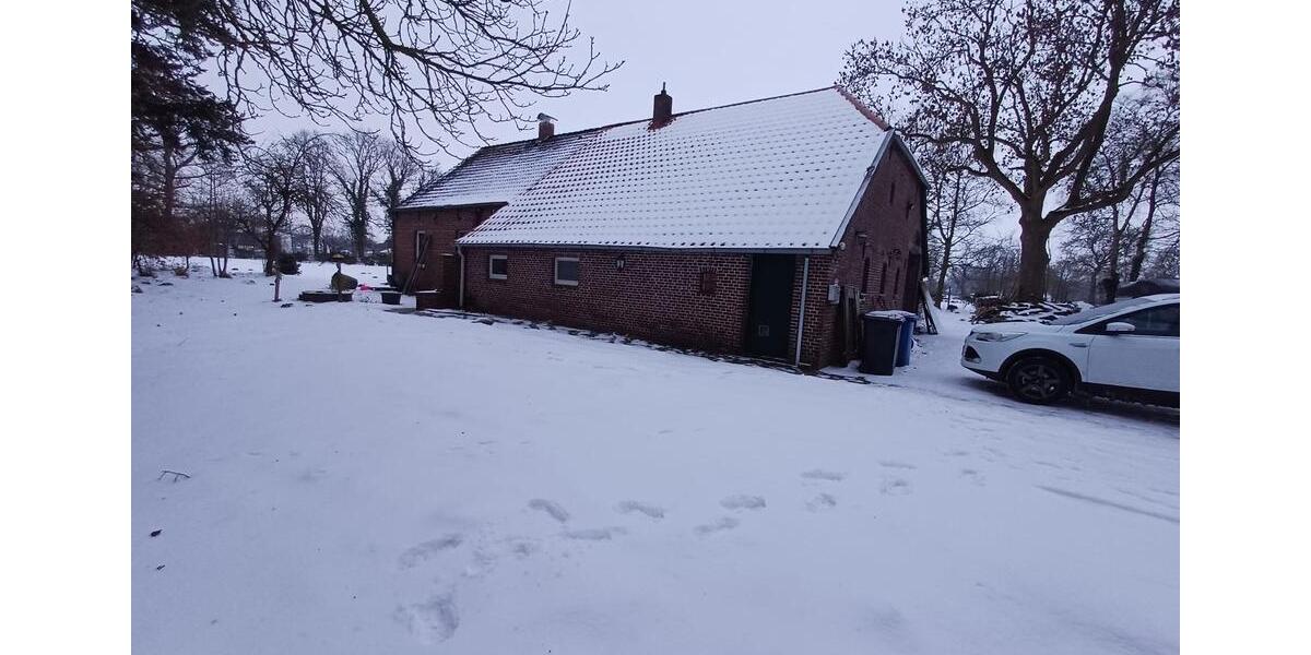 Einfamilienhaus Sande - 2 Zimmer, 80 m&sup2;, 900&euro; | Angebot:24735935