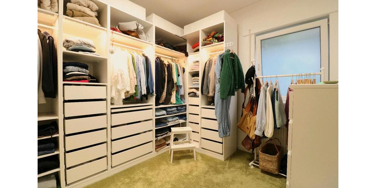 Charmanter Bungalow zu vermieten. Ruhige , zentrale Lage 4 zimmer