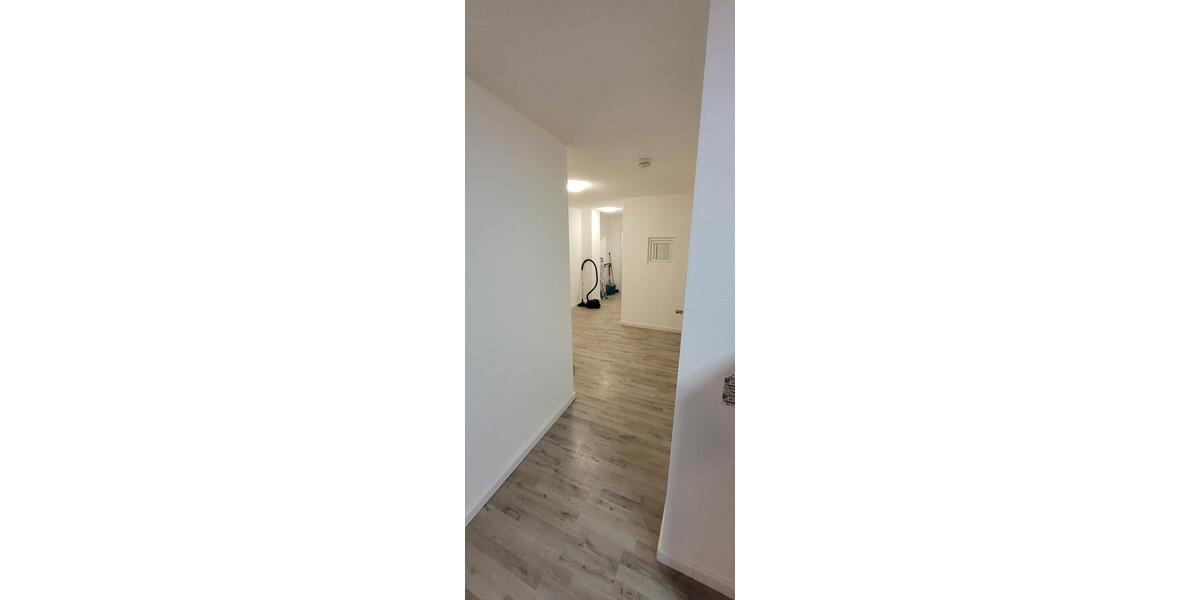 Etagenwohnung Bad Hersfeld - 1 Zimmer, 80 m&sup2;, 900&euro; | Angebot:26629140