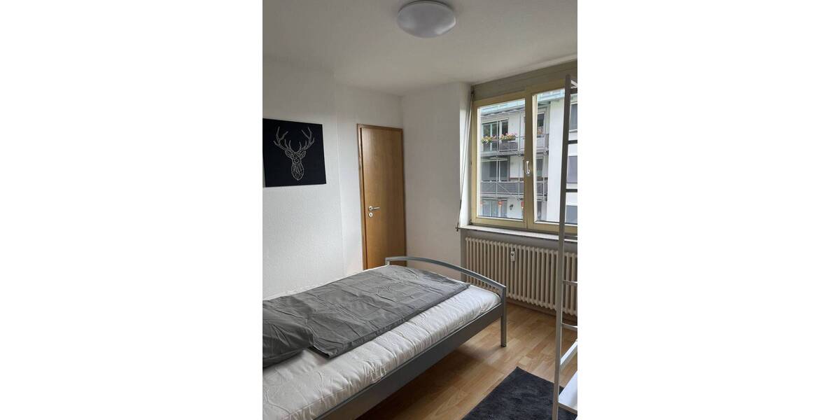 Etagenwohnung Hohenstein-Ernstthal Ernstthal - 2 Zimmer, 32 m&sup2;, 270&euro; | Angebot:26585127